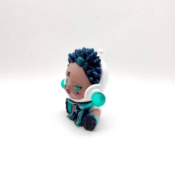 Pretty Girl IV